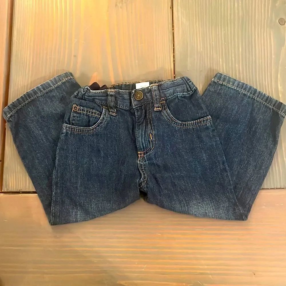 3/$15 Carter Jeans 👖